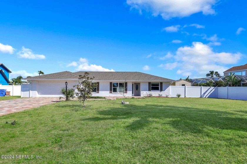 Welcome to your newly remodeled oasis in Ormond Beach! This - Beach Home for sale in Ormond Beach, Florida on Beachhouse.com