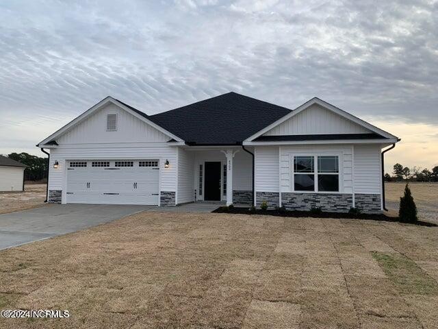 This wonderful home is currently being built on a stem wall - Beach Home for sale in New Bern, North Carolina on Beachhouse.com