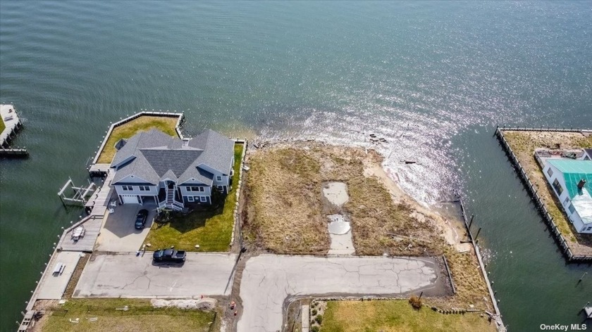 A prime offering with exceptional potential - available for the - Beach Lot for sale in Babylon, New York on Beachhouse.com