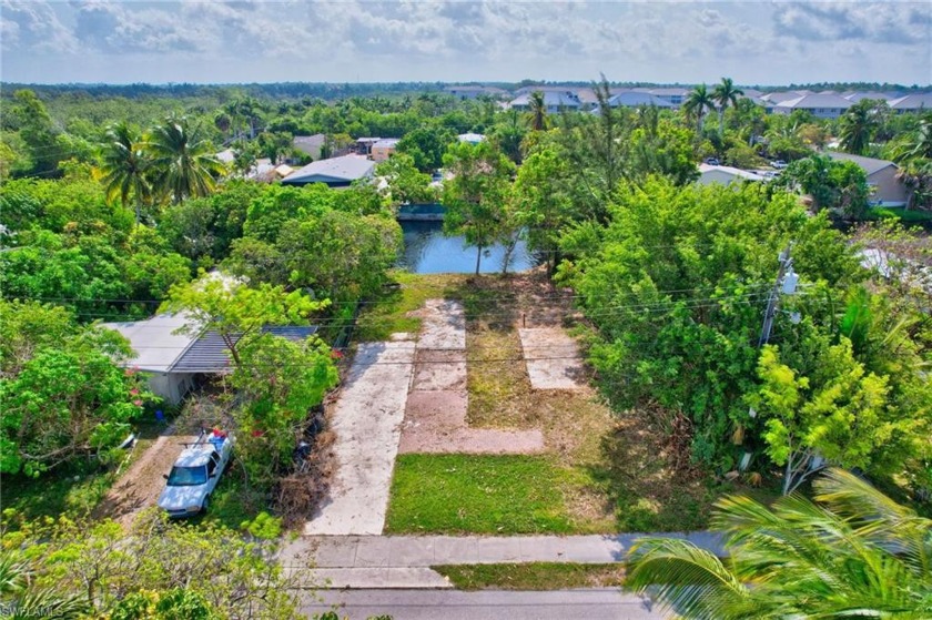 This majestic waterfront lot with no HOA is the perfect blank - Beach Lot for sale in Naples, Florida on Beachhouse.com