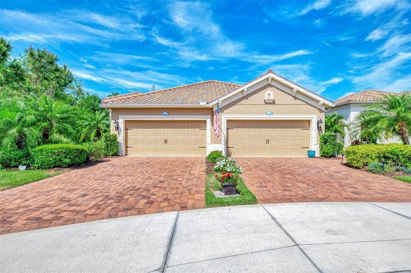 LOCATION!  LOCATION!  LOCATION!  Looking for privacy?  This - Beach Home for sale in Venice, Florida on Beachhouse.com