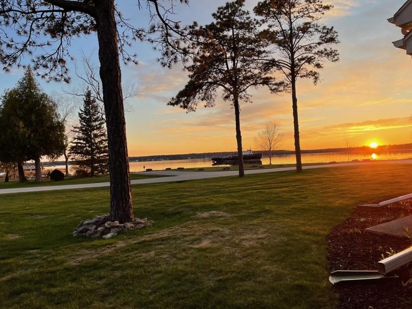 Experience the best of Door County from this beautiful and - Beach Condo for sale in Baileys Harbor, Wisconsin on Beachhouse.com