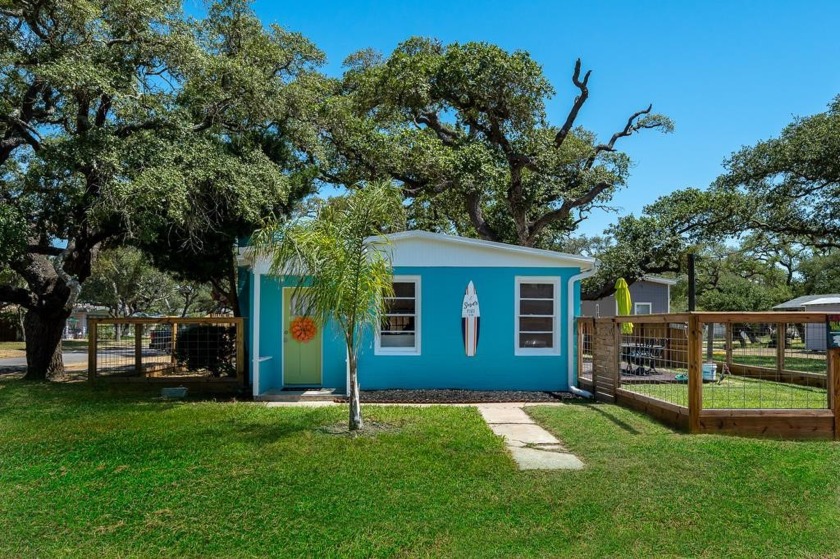 Charming coastal living awaits at this adorable 1/1 bungalow in - Beach Home for sale in Fulton, Texas on Beachhouse.com