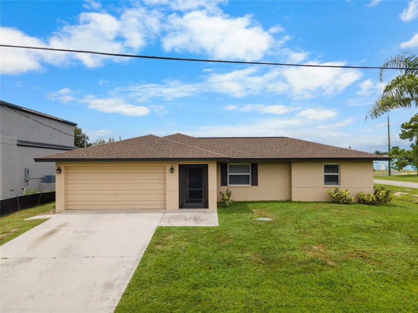 Your private getaway to the Gulf begins here! This WATERFRONT - Beach Home for sale in Port Charlotte, Florida on Beachhouse.com