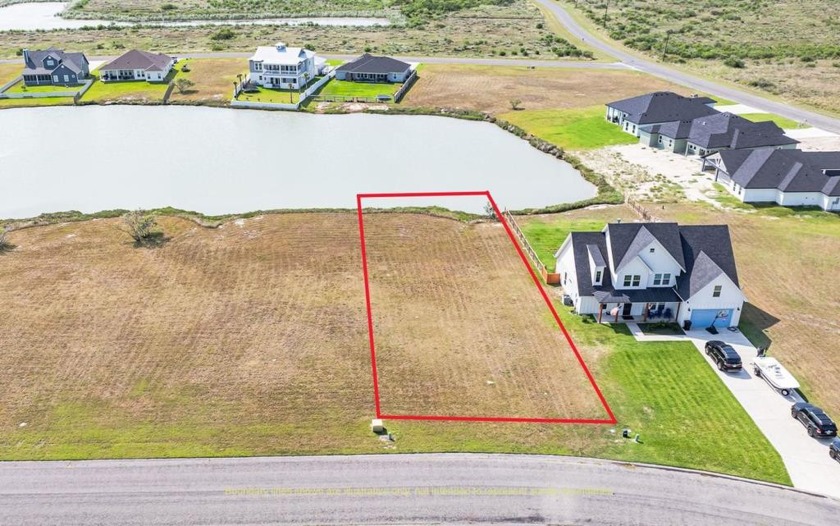 This extra large lot is ready for you to build your lakefront - Beach Lot for sale in Rockport, Texas on Beachhouse.com