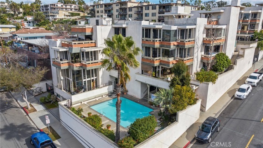 Welcome to a hidden oasis in the coveted Signal Hill area of - Beach Condo for sale in Signal Hill, California on Beachhouse.com