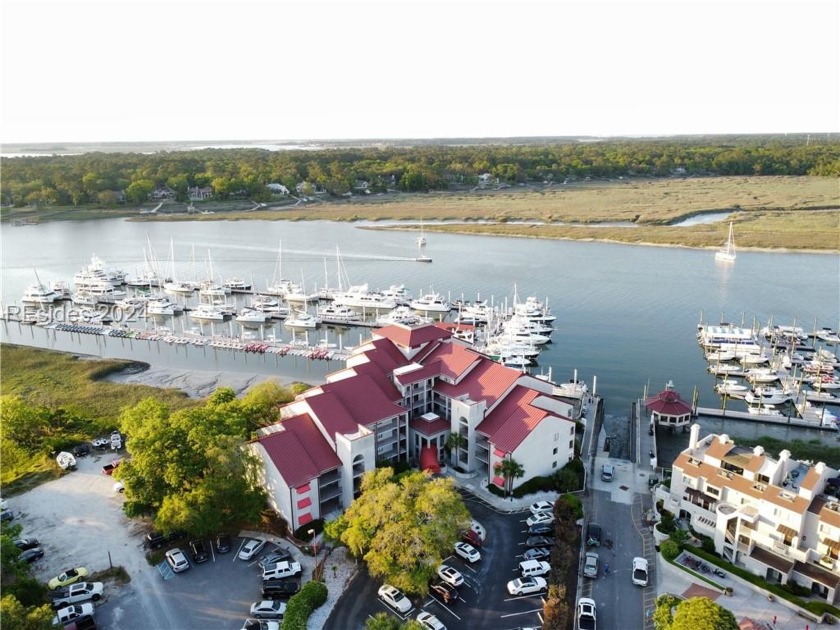 Furnished waterfront condo with great sunset views. Conveniently - Beach Home for sale in Hilton Head Island, South Carolina on Beachhouse.com