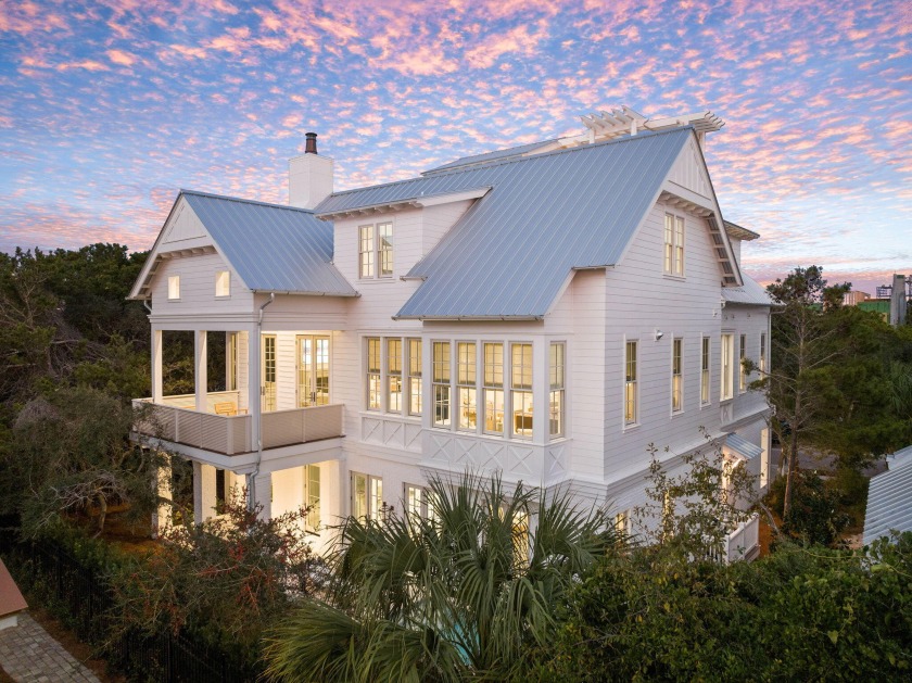 Primely positioned South of 30A and notably designed with - Beach Home for sale in Santa Rosa Beach, Florida on Beachhouse.com
