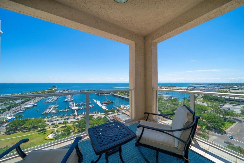 The views are jaw dropping with rows of floor to ceiling - Beach Condo for sale in St. Petersburg, Florida on Beachhouse.com