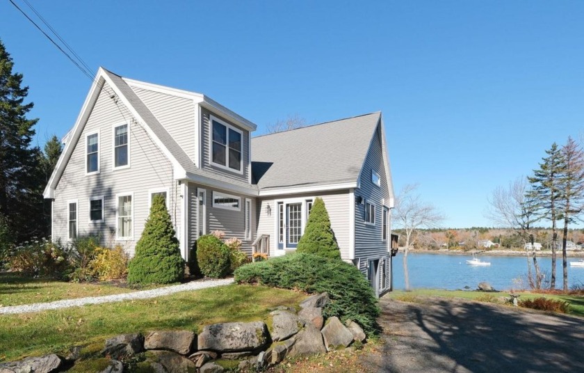 Open House, Thursday Oct. 31 11am-1:00pm. Enjoy stunning views - Beach Home for sale in Saint George, Maine on Beachhouse.com