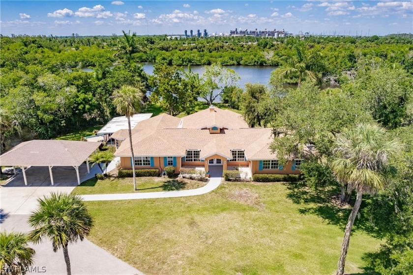 HUGE PRICE REDUCTION of this Spectacular Orange River Riverfront - Beach Home for sale in Fort Myers, Florida on Beachhouse.com