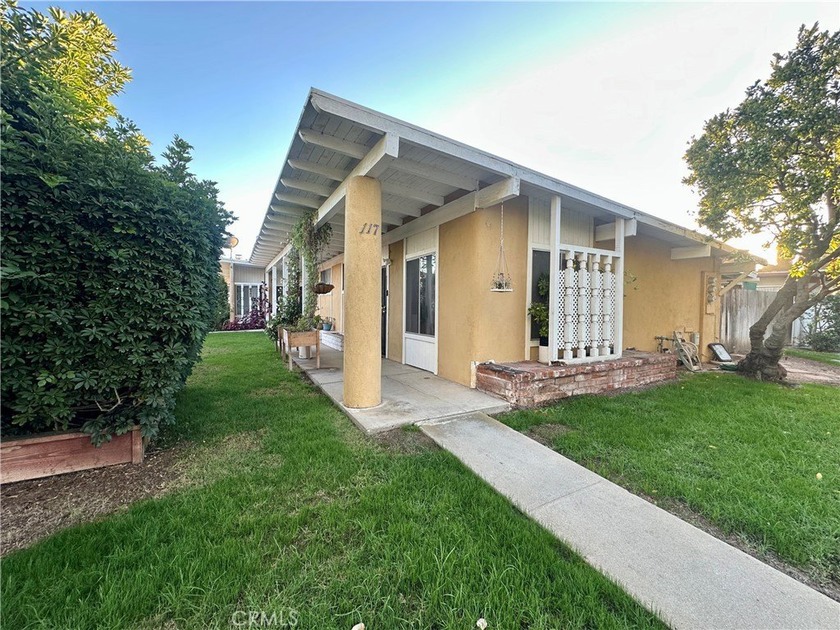 Fully occupied investment opportunity offering steady income and - Beach Townhome/Townhouse for sale in Costa Mesa, California on Beachhouse.com