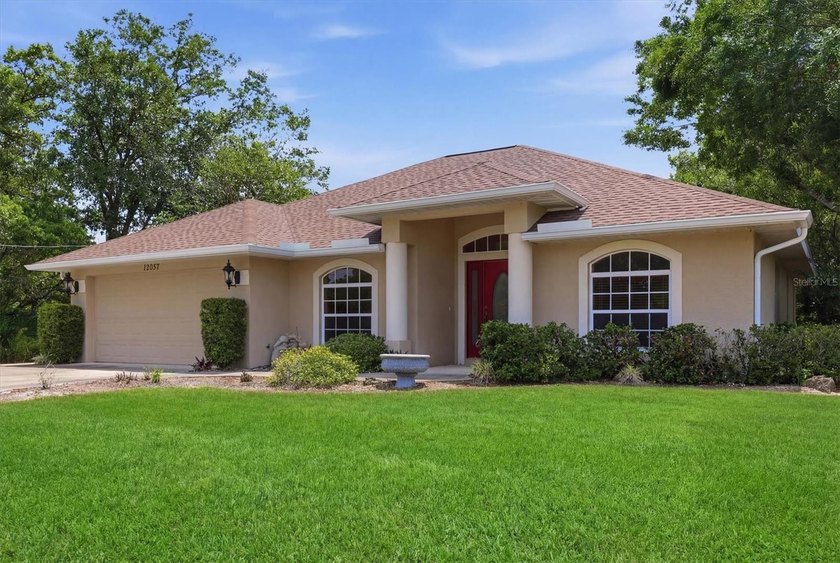 AT LAST -- THE HOME OF YOUR DREAMS!
High ceilings o Move-in - Beach Home for sale in North Port, Florida on Beachhouse.com