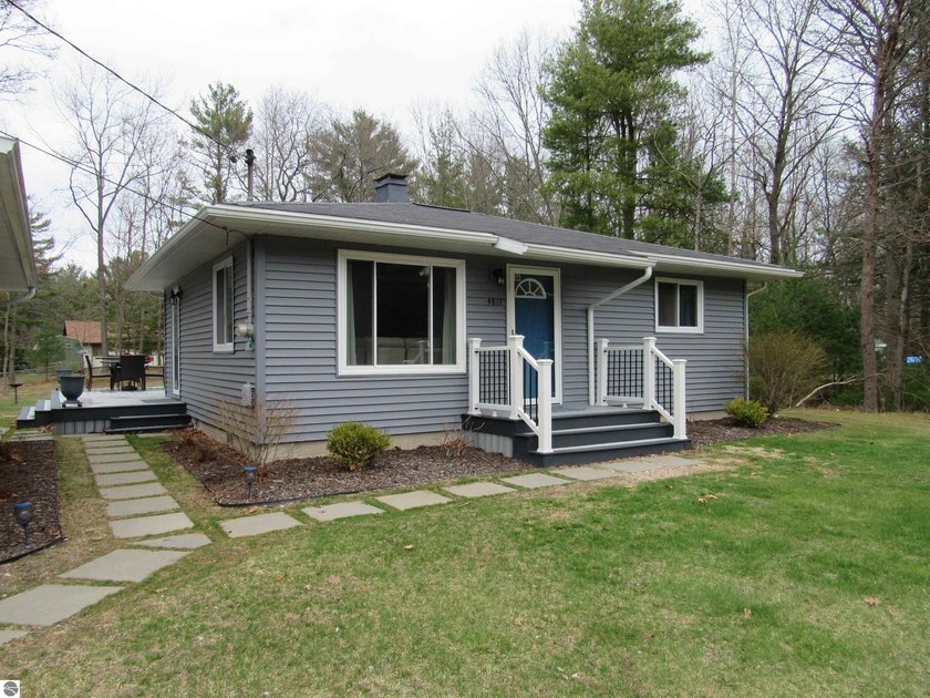 Nicely updated 2 bedroom home with one full bath. New HW Heater - Beach Home for sale in Oscoda, Michigan on Beachhouse.com
