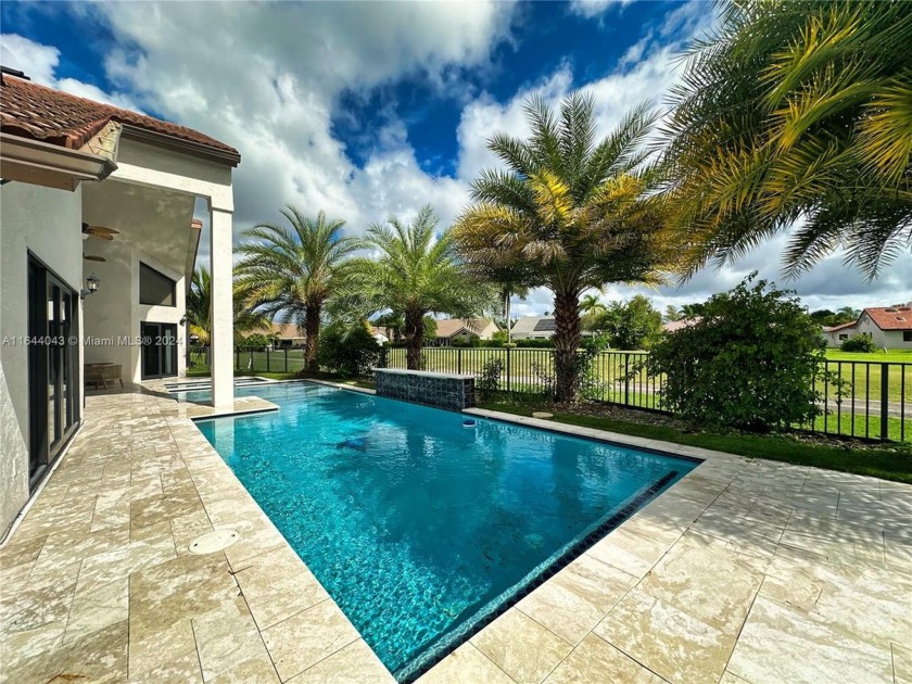 Amazing home FOR SALE located in the prestigious community of - Beach Home for sale in Tamarac, Florida on Beachhouse.com