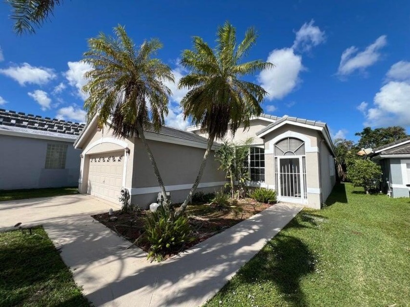 Absolutely amazing completely remodeled four bedroom pool home! - Beach Home for sale in Wellington, Florida on Beachhouse.com