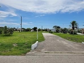 Place a new Manufactured home on this spacious lot. Englewood is - Beach Lot for sale in Englewood, Florida on Beachhouse.com