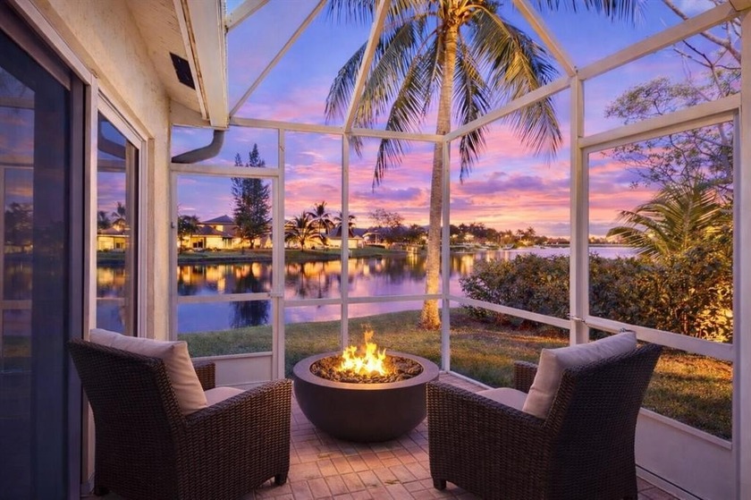 Just reduced!! Beautifully kept lakefront 3 bedroom, 2 bath - Beach Condo for sale in Pembroke Pines, Florida on Beachhouse.com