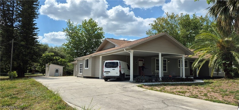 Huge price drop for quick sale. Extra large home on an Acre land - Beach Home for sale in Lehigh Acres, Florida on Beachhouse.com