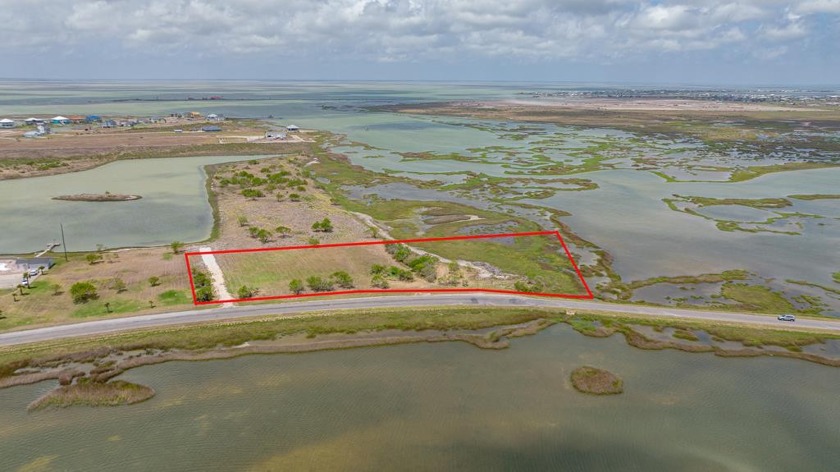 ABSOLUTELY BREATHTAKING WATERFRONT ACREAGE LOT!!! You will just - Beach Lot for sale in Rockport, Texas on Beachhouse.com