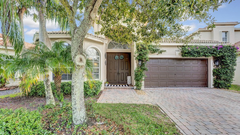 Welcome to this impeccably maintained single-story home - Beach Home for sale in Lake Worth, Florida on Beachhouse.com
