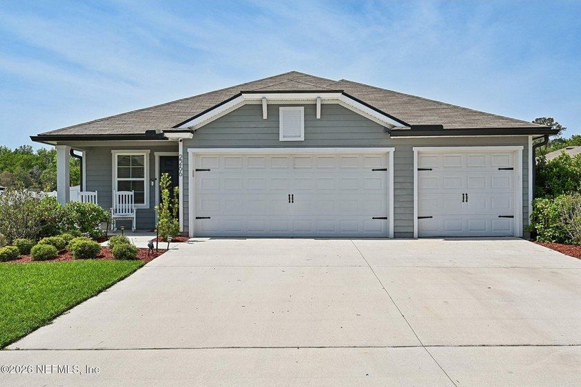 Loaded with upgrades and better than new construction! This - Beach Home for sale in Green Cove Springs, Florida on Beachhouse.com