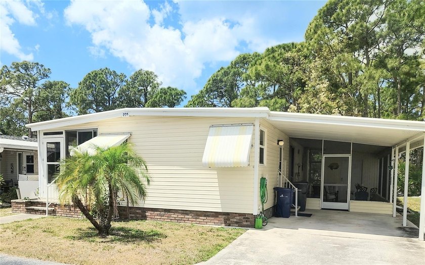 WELCOME TO PARADISE!!
Just 1 mile to Manasota Beach! No - Beach Home for sale in Englewood, Florida on Beachhouse.com