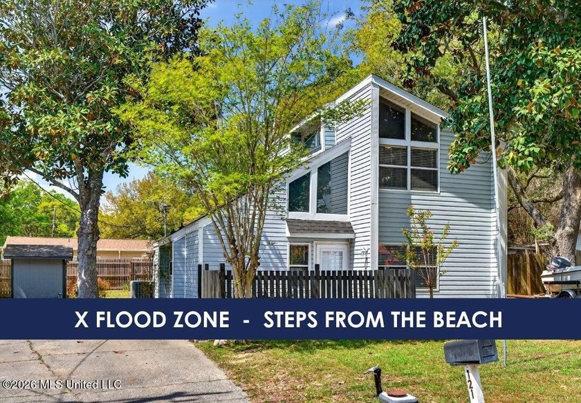 Steps from the beach and just minutes from shopping, dining, and - Beach Home for sale in Pass Christian, Mississippi on Beachhouse.com
