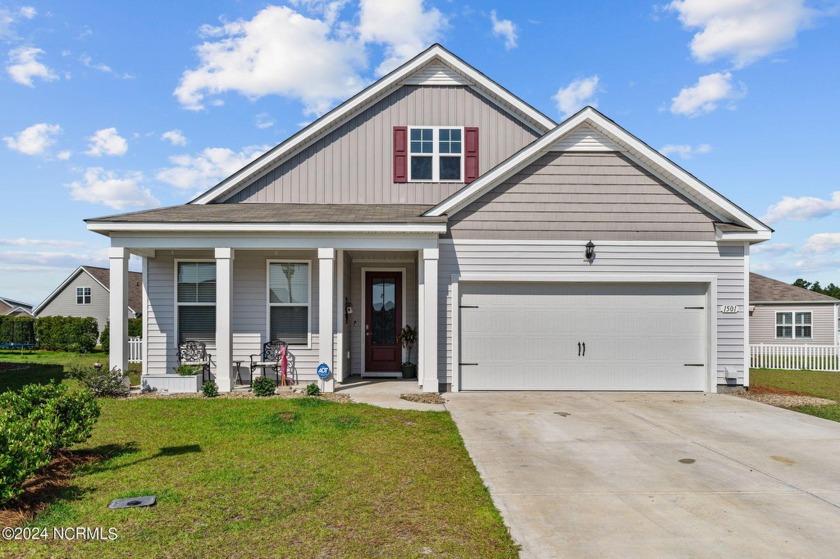 Nearly new home at the coast. Enjoy the coastal lifestyle in - Beach Home for sale in Calabash, North Carolina on Beachhouse.com