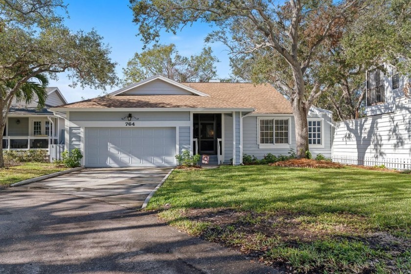 Welcome to this immaculate, fully updated home nestled in the - Beach Home for sale in St. Petersburg, Florida on Beachhouse.com