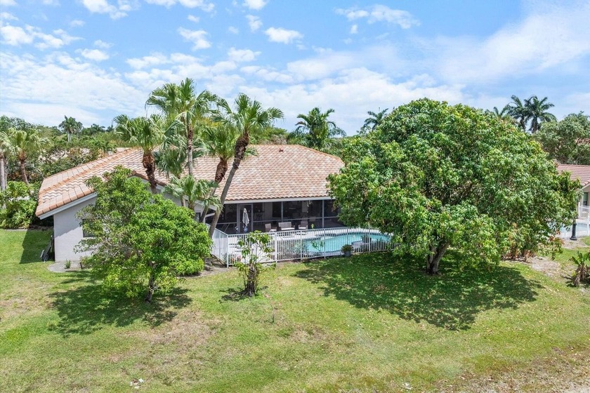Serenity abounds in this west Boca Raton gated community rancher - Beach Home for sale in Boca Raton, Florida on Beachhouse.com