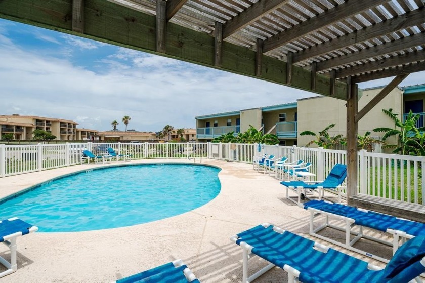 Fantastic, 1 bed/1 bath Seamist Condo #126 is being sold FULLY - Beach Condo for sale in Port Aransas, Texas on Beachhouse.com