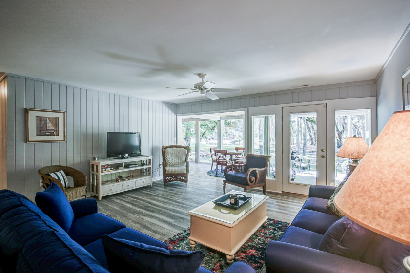 89 Fairway Ln- 5 minute Walk to - Beach Vacation Rentals in Hilton Head Island, South Carolina on Beachhouse.com