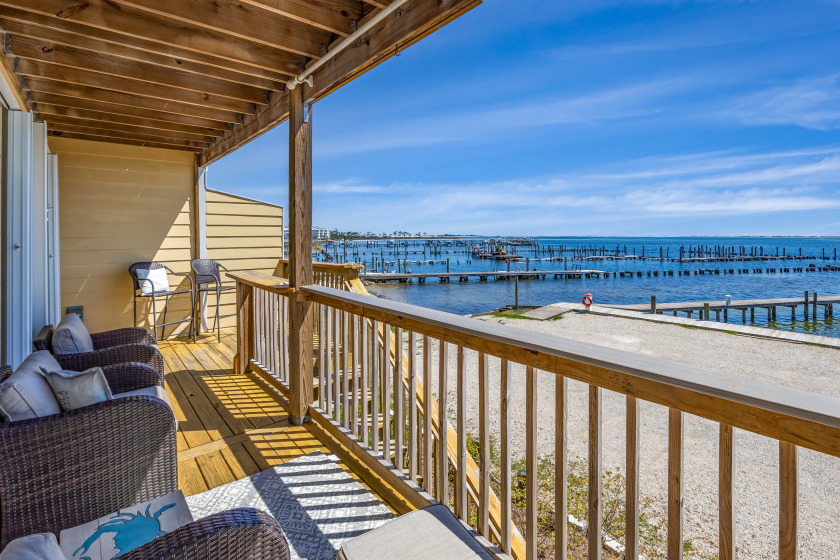 New Listing! Blue Views - Beautiful Waterfront Townhome At - Beach Vacation Rentals in Pensacola, Florida on Beachhouse.com