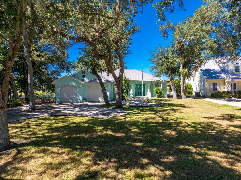 Welcome to Lakefront Living! 
 Discover this charming and - Beach Home for sale in North Port, Florida on Beachhouse.com