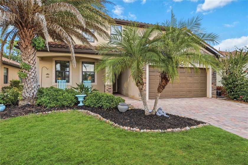 RARELY AVAILABLE MULTI-GENERATIONAL LIVING WITHOUT SACRIFICING - Beach Home for sale in Venice, Florida on Beachhouse.com