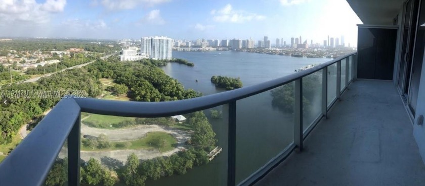 Introducing a modern and spacious corner unit with breathtaking - Beach Condo for sale in North Miami Beach, Florida on Beachhouse.com