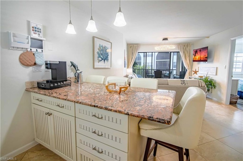 This beautiful, updated one-bedroom unit with a south-facing - Beach Condo for sale in Marco Island, Florida on Beachhouse.com