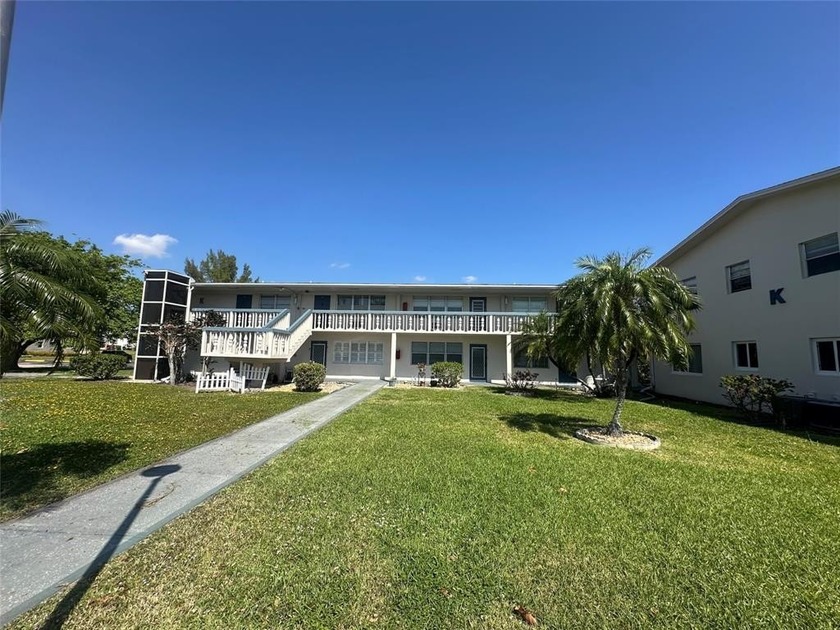 FANTASTIC OPPORTUNITY!! Experience the ACTIVE Florida lifestyle - Beach Condo for sale in Deerfield Beach, Florida on Beachhouse.com
