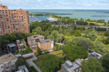 Once in a lifetime opportunity to own on Chicago's iconic Lake - Beach Lot for sale in Chicago, Illinois on Beachhouse.com