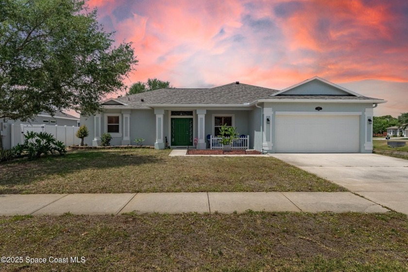 Fall in love with this impeccably clean and spacious corner-lot - Beach Home for sale in Palm Bay, Florida on Beachhouse.com