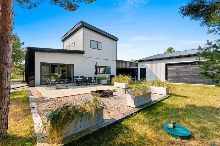 Quality, modern, energy efficient home with rock wall and foam - Beach Home for sale in Sturgeon Bay, Wisconsin on Beachhouse.com