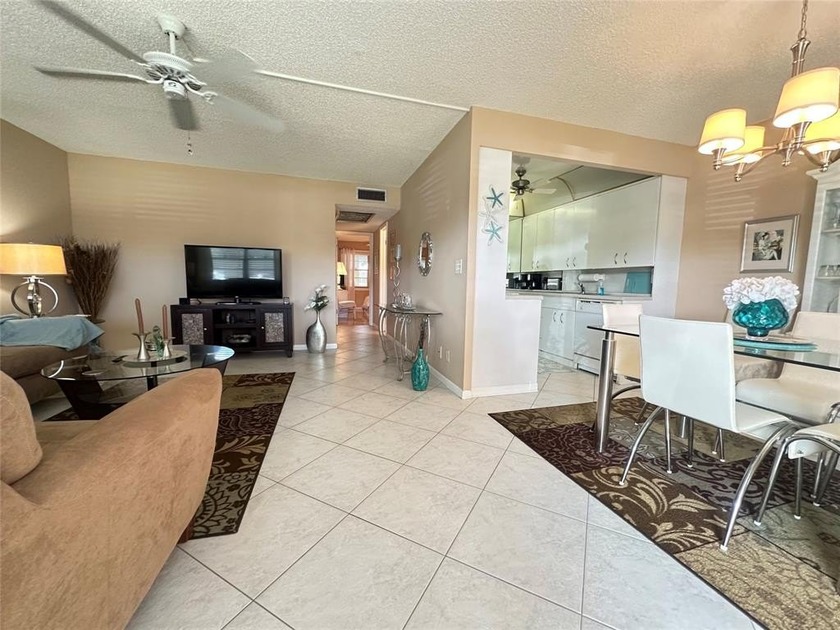 GREAT PRICE for this SPACIOUS 2 bedroom, 1.5 bath 1st fl condo - Beach Condo for sale in Deerfield Beach, Florida on Beachhouse.com