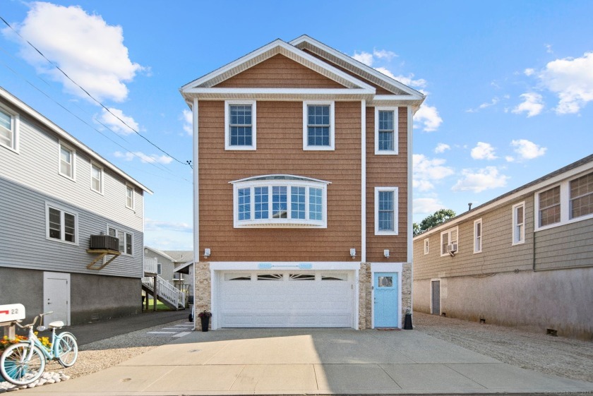 Welcome to your dream coastal retreat! This stunning turn-key - Beach Home for sale in Milford, Connecticut on Beachhouse.com