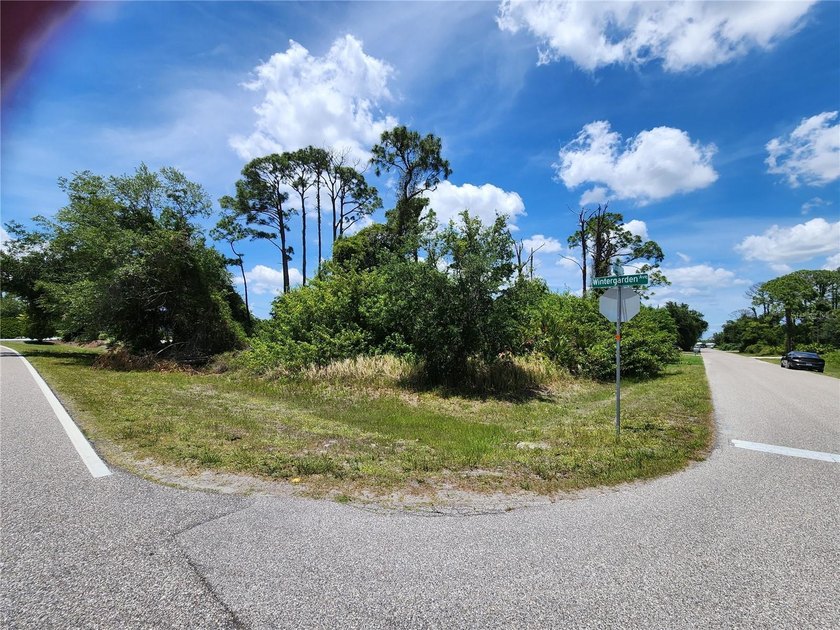 Build your Florida dream home on this 80x125 vacant lot zoned - Beach Lot for sale in Port Charlotte, Florida on Beachhouse.com