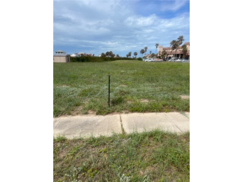 Fantastic lot in a small luxury subdivision between N Padre - Beach Lot for sale in Port Aransas, Texas on Beachhouse.com