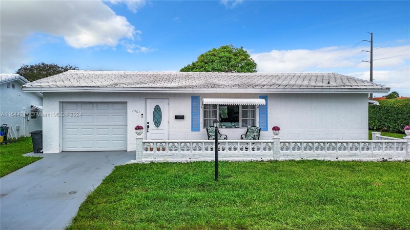 Welcome to this delightful residence in the highly sought-after - Beach Home for sale in Boynton Beach, Florida on Beachhouse.com