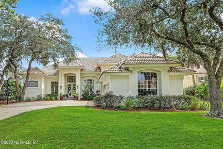 Priced to sell! AND SOCIAL MEMBERSHIP INCLUDED TO MARSH LANDING - Beach Home for sale in Ponte Vedra Beach, Florida on Beachhouse.com