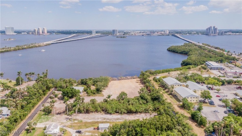 1059 River Road - Cleared, Filled, and Ready to Build!

This is - Beach Lot for sale in North Fort Myers, Florida on Beachhouse.com