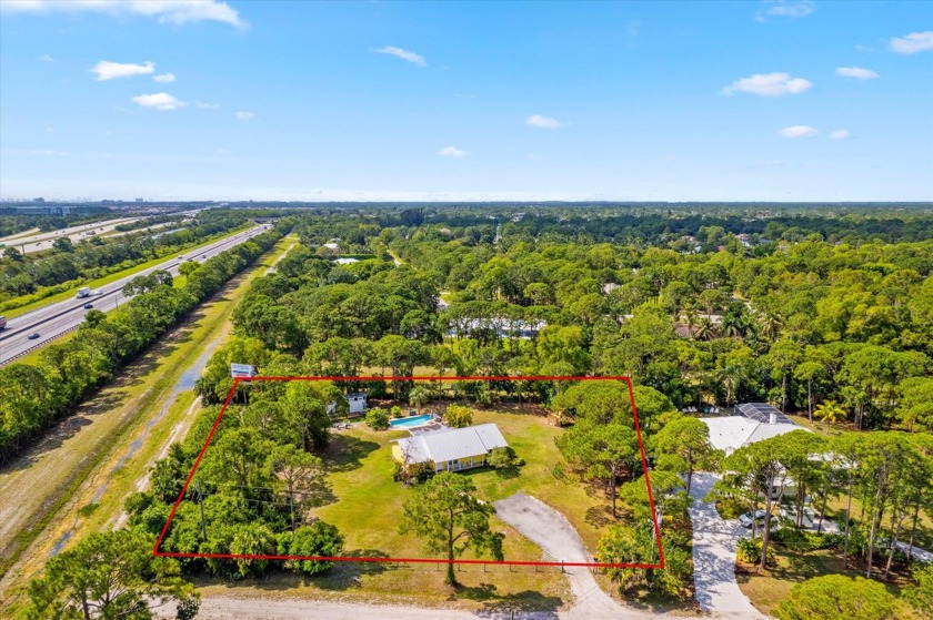 Nestled in the heart of a vibrant community, this adorable Key - Beach Home for sale in Palm Beach Gardens, Florida on Beachhouse.com